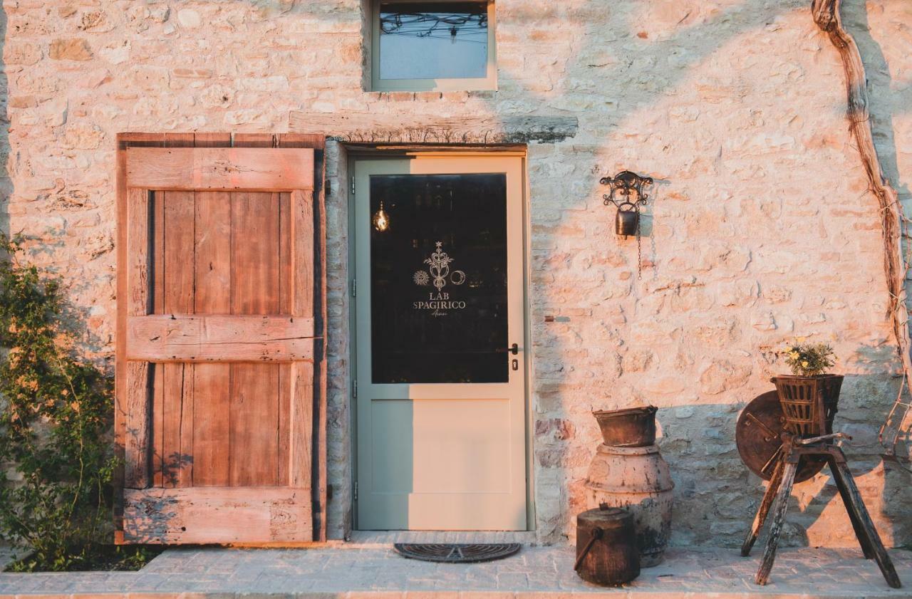 Готель Borgo Antichi Orti Ассізі Екстер'єр фото