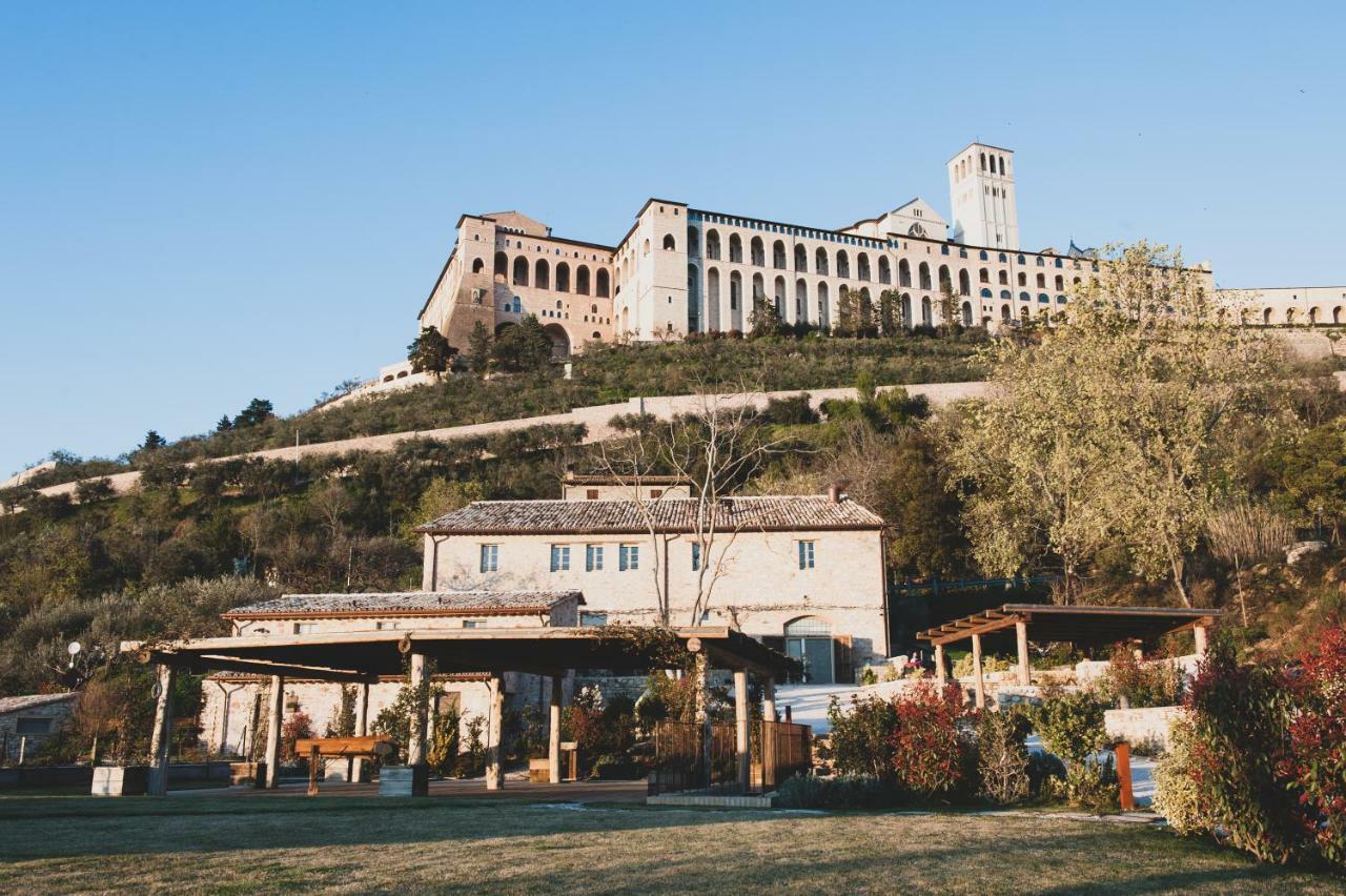 Готель Borgo Antichi Orti Ассізі Екстер'єр фото